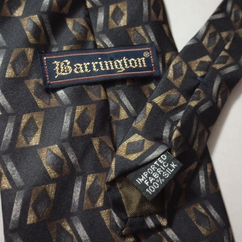 Barrington Mens Silk Tie Black Gold Silver Geometric Diamond Chevron Pattern